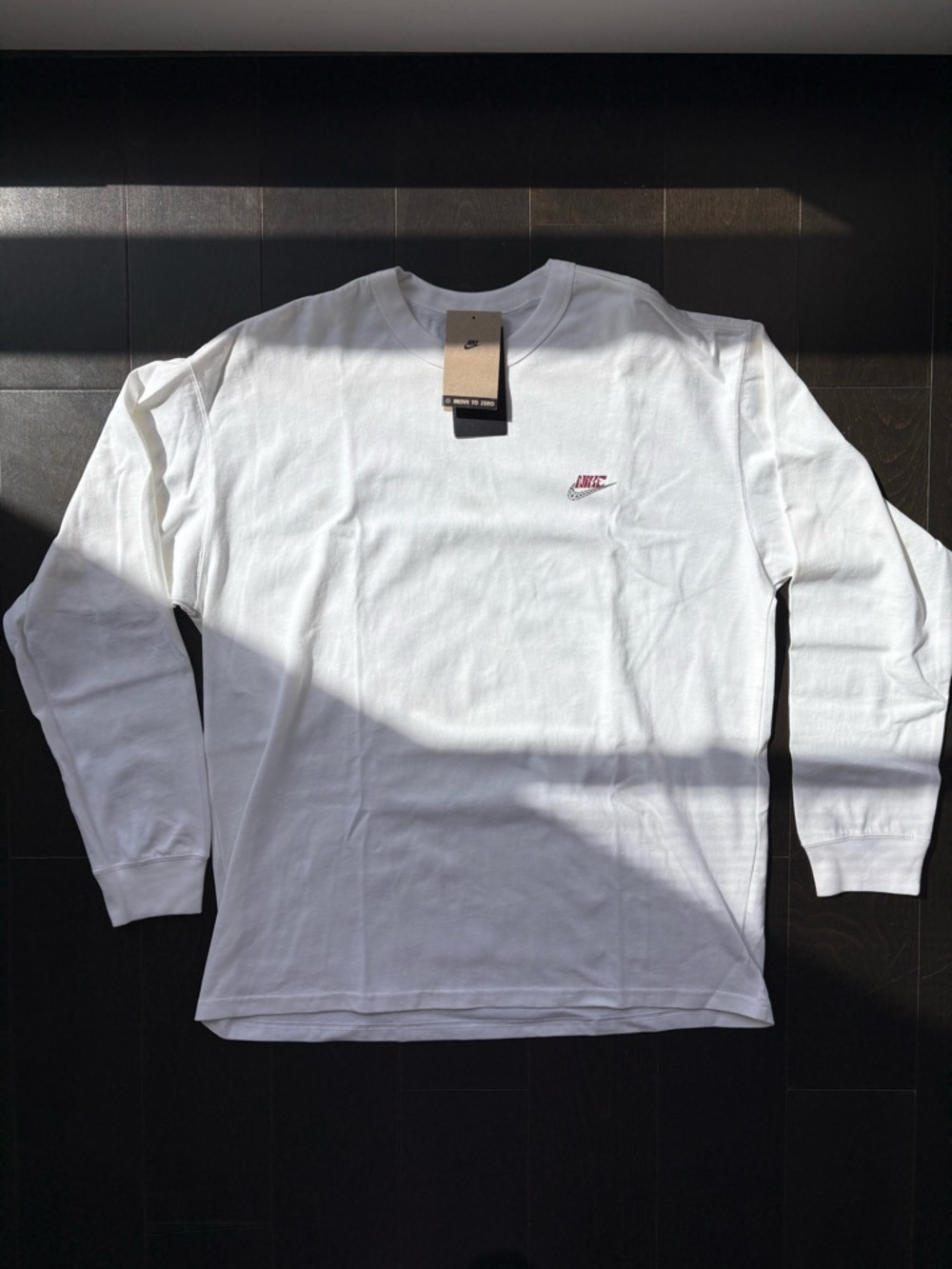 NWT Nike White Long Sleeve Crew Tee
